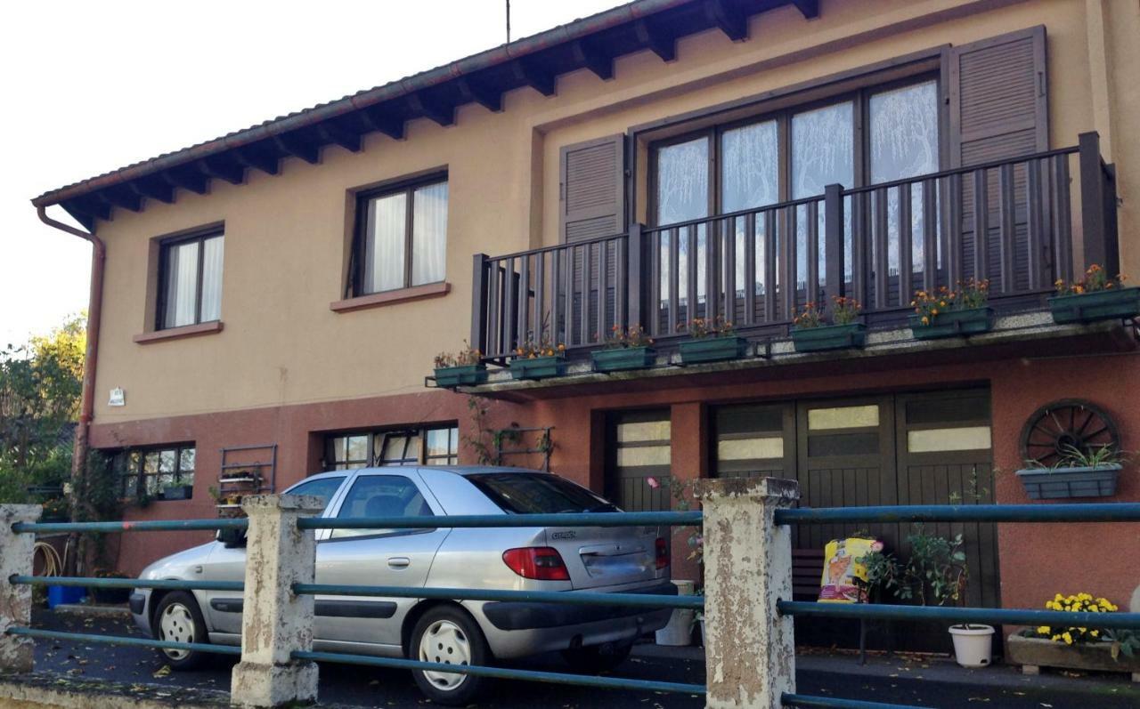Chambres D'Hotes Et Gite Chez Martine Barr Exterior foto