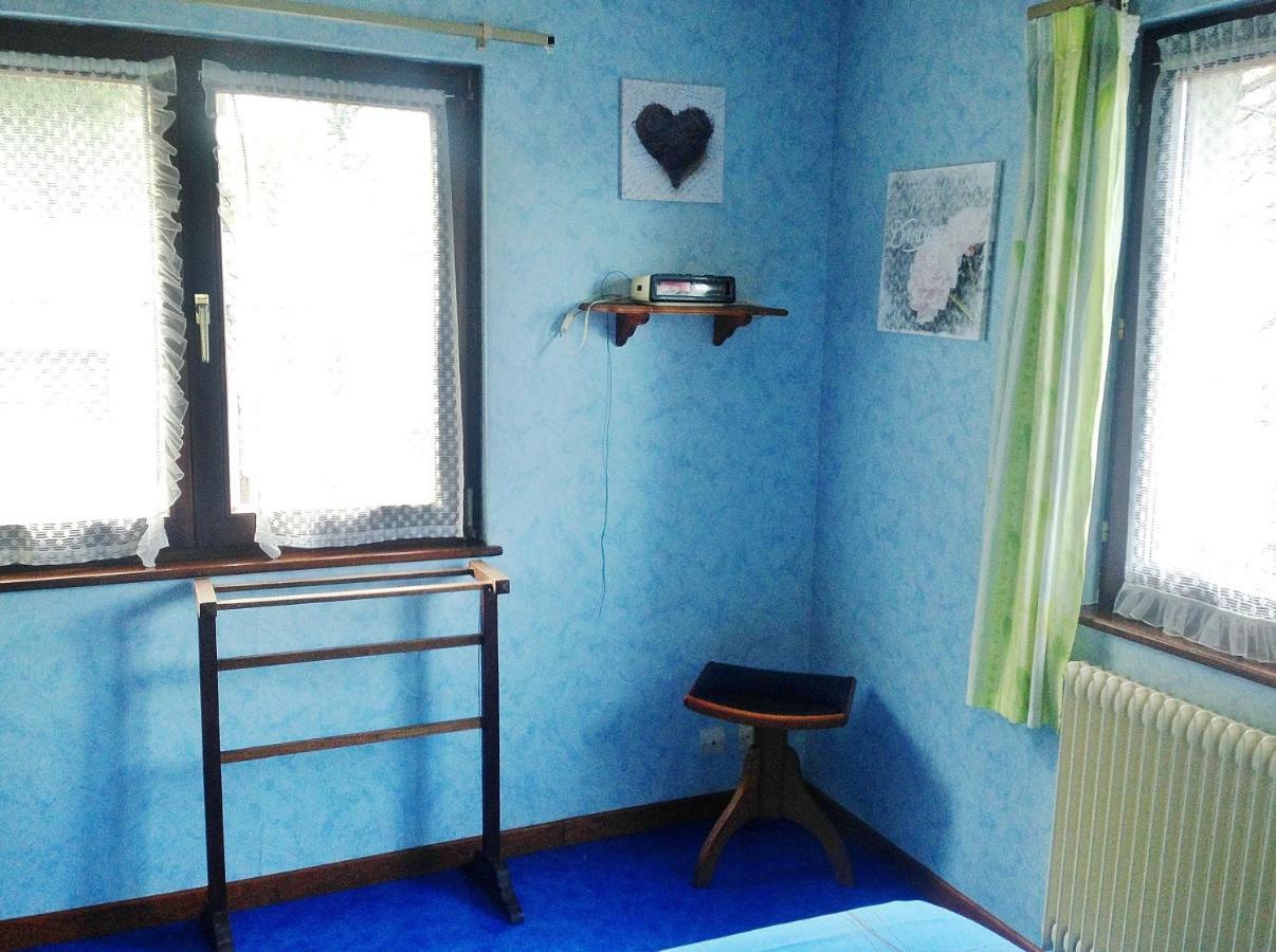 Chambres D'Hotes Et Gite Chez Martine Barr Exterior foto